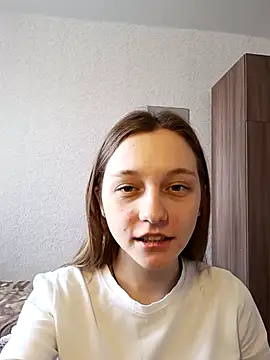 Snapshot of Bonechka chatting on March 2025 08:04:01 AM Bonechka online show from March 2025 08:04:01 AM