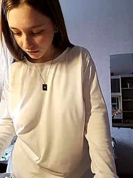 Snapshot of Bonechka chatting on March 2025 08:25:02 AM Bonechka online show from March 2025 08:25:02 AM