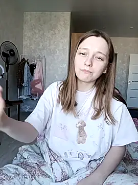 Snapshot of Bonechka chatting on October 2025 07:27:01 AM Bonechka online show from October 2025 07:27:01 AM