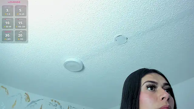 Cristal Velle online show from May 2026 12:47:02 PM