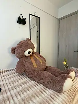 ZaraLuuv online show from March 2026 06:12:02 PM