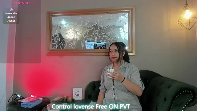 Chanel milff  online show from March 2025 12:15:02 PM