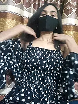 sexy-trisha1 online show from March 2025 06:50:01 PM