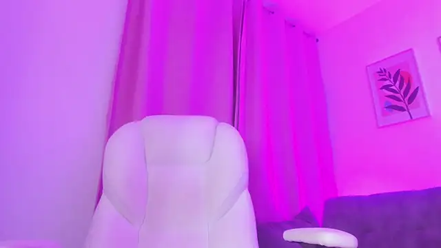 gaaby foxx online show from April 2026 08:09:02 PM