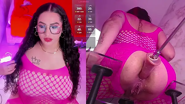 RoxyLicious  online show from March 2026 12:43:01 PM