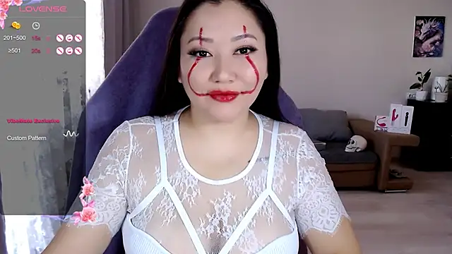 Snapshot of LisaAsianFlower chatting on October 2025 03:51:02 AM LisaAsianFlower online show from October 2025 03:51:02 AM