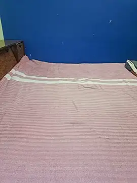 Cute-Zarina online show from October 2025 05:58:02 PM