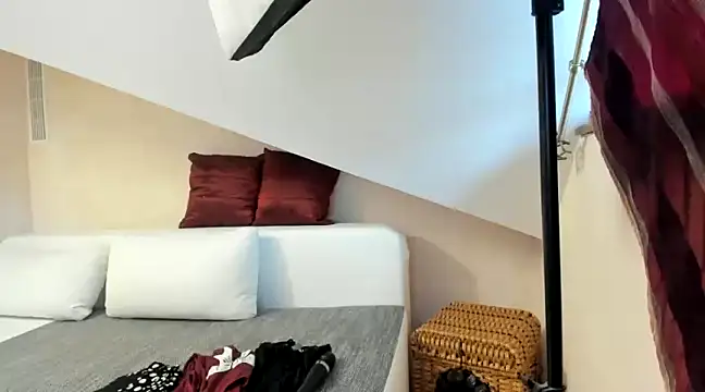 Kathylovexxx online show from March 2025 02:47:01 PM