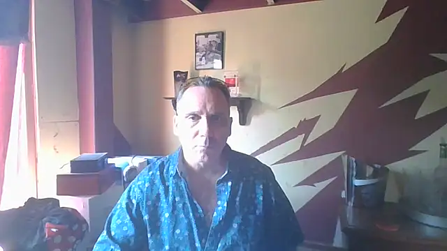 Snapshot of HunkofRock chatting on June 2026 03:27:01 PM HunkofRock online show from June 2026 03:27:01 PM