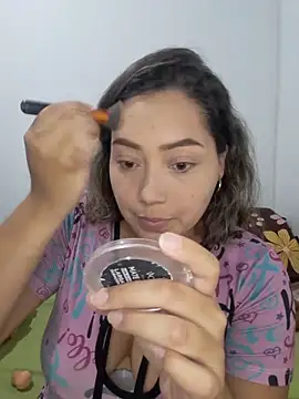 heidy johns online show from September 2025 04:44:01 AM