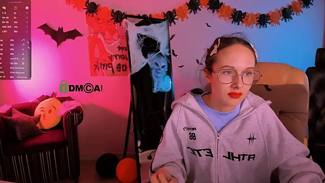 Snapshot of mona_cloud chatting on November 2025 01:51:02 AM mona cloud online show from November 2025 01:51:02 AM