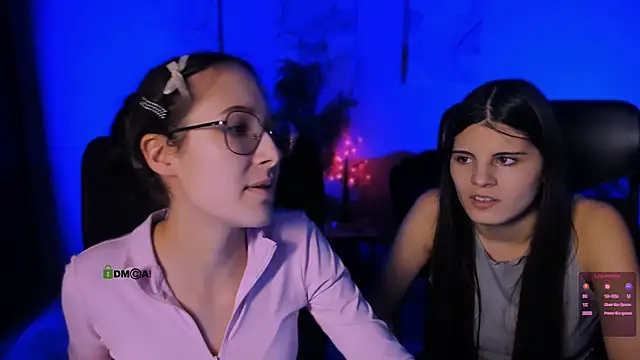 Snapshot of mona_cloud chatting on November 2025 12:43:02 AM mona cloud online show from November 2025 12:43:02 AM