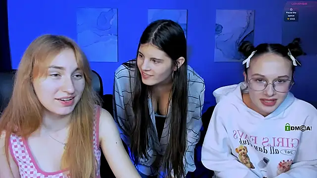 Snapshot of mona_cloud chatting on November 2025 08:01:01 PM mona cloud online show from November 2025 08:01:01 PM