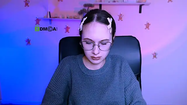 Snapshot of mona_cloud chatting on January 2026 08:25:01 PM mona cloud online show from January 2026 08:25:01 PM