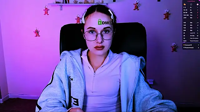 Snapshot of mona_cloud chatting on January 2026 09:29:01 PM mona cloud online show from January 2026 09:29:01 PM