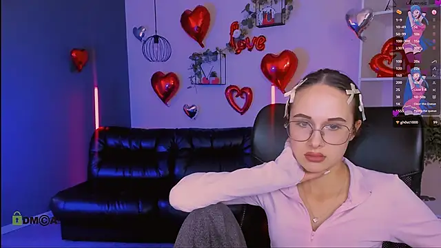 Snapshot of mona_cloud chatting on February 2026 11:17:01 PM mona cloud online show from February 2026 11:17:01 PM