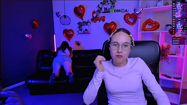 Snapshot of mona_cloud chatting on March 2026 08:14:01 PM mona cloud online show from March 2026 08:14:01 PM