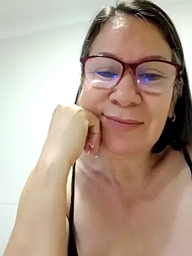 victoria wayne online show from February 2026 09:57:02 AM