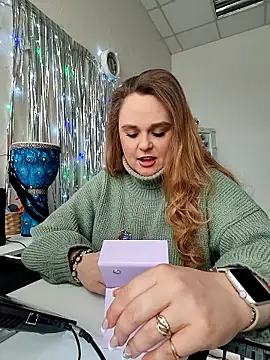 Juicy PeachLux online show from January 2026 07:13:01 AM