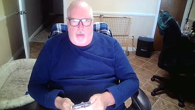 superbearboss online show from October 2025 02:07:01 PM