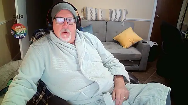 superbearboss online show from January 2026 03:49:02 PM