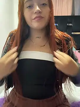 Karina Leon online show from February 2026 07:59:01 PM