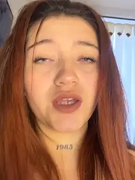 Karina Leon online show from June 2026 09:21:02 PM