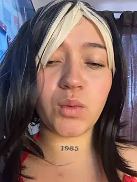 Snapshot of Karina_Leon chatting on July 2026 10:09:01 PM Karina Leon online show from July 2026 10:09:01 PM