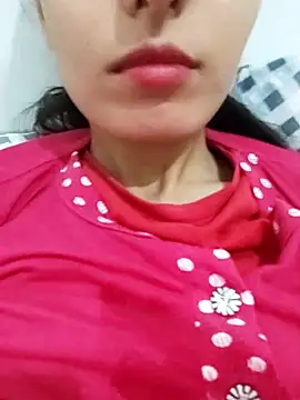 saraaxx1 online show from November 2025 09:19:02 AM