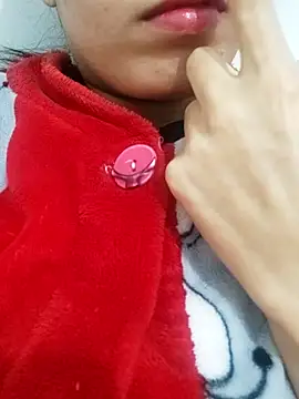 saraaxx1 online show from December 2025 11:30:02 AM