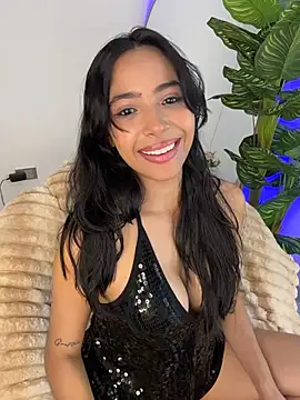  Emily Thompson  online show from July 2026 02:59:01 AM