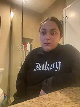 sexy milfbell online show from March 2025 06:43:02 PM