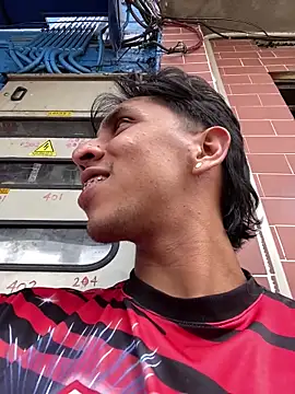 Monkey uchiha777 online show from September 2025 06:35:02 PM