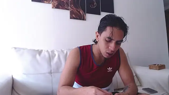 Snapshot of Monkey_uchiha777 chatting on February 2026 06:34:02 PM Monkey uchiha777 online show from February 2026 06:34:02 PM