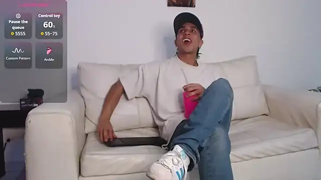 Snapshot of Monkey_uchiha777 chatting on February 2026 01:02:02 AM Monkey uchiha777 online show from February 2026 01:02:02 AM