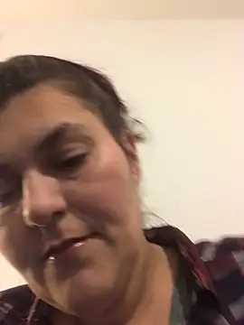 Curvy-Essex-Milf online show from March 2025 06:25:01 PM