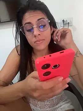 jheicylli online show from April 2026 03:39:02 PM