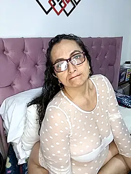 AlessandraLeroy online show from September 2025 03:06:02 AM