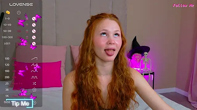 AmeliRoyse online show from October 2025 05:13:02 PM