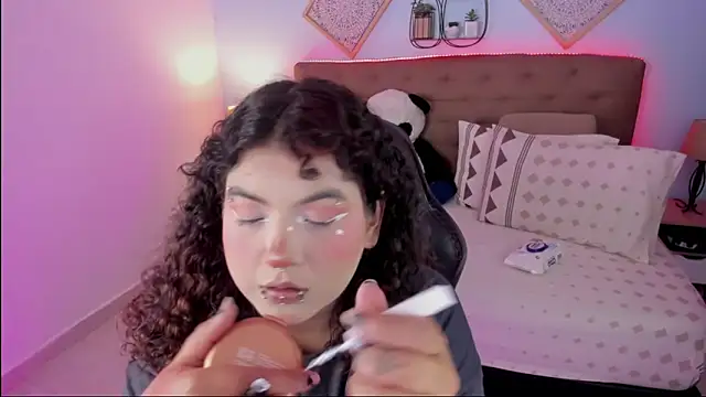  Lilly miller online show from November 2025 08:29:01 PM