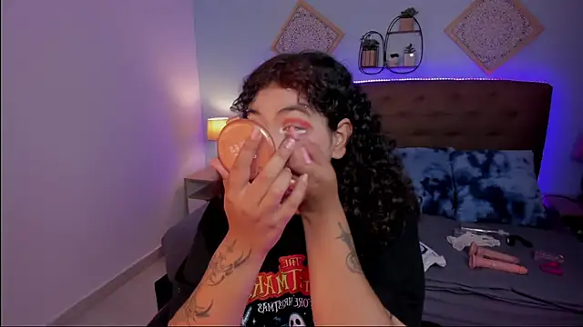  Lilly miller online show from November 2025 08:30:01 PM