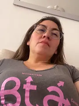 Luna-nevada online show from April 2026 07:51:01 PM