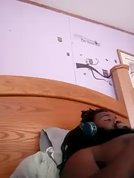 Snapshot of shaniko89isscam chatting on March 2025 04:55:02 PM shaniko89isscam online show from March 2025 04:55:02 PM