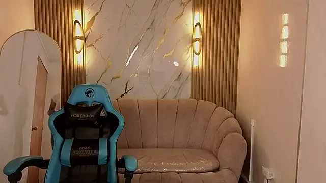  wendy b online show from November 2025 02:44:01 AM