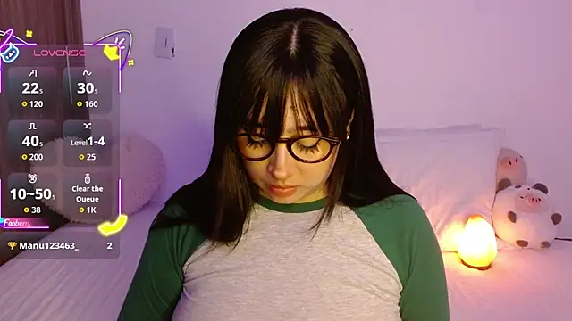 Oliviargf online show from October 2025 12:30:02 AM