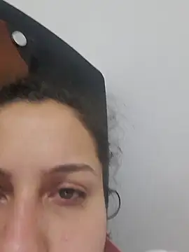 esmeralda jadees online show from March 2025 07:25:02 AM