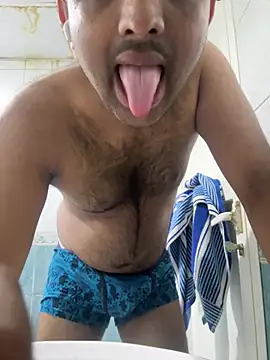 Snapshot of MIRTHICK2002 chatting on March 2025 08:51:01 AM MIRTHICK2002 online show from March 2025 08:51:01 AM