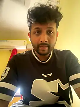 Snapshot of MIRTHICK2002 chatting on October 2025 05:37:01 AM MIRTHICK2002 online show from October 2025 05:37:01 AM