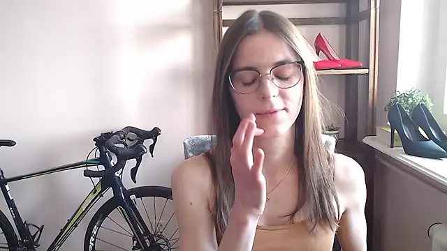 love megi online show from February 2026 02:27:01 PM