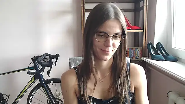 Snapshot of love_megi chatting on May 2026 01:28:01 PM love megi online show from May 2026 01:28:01 PM